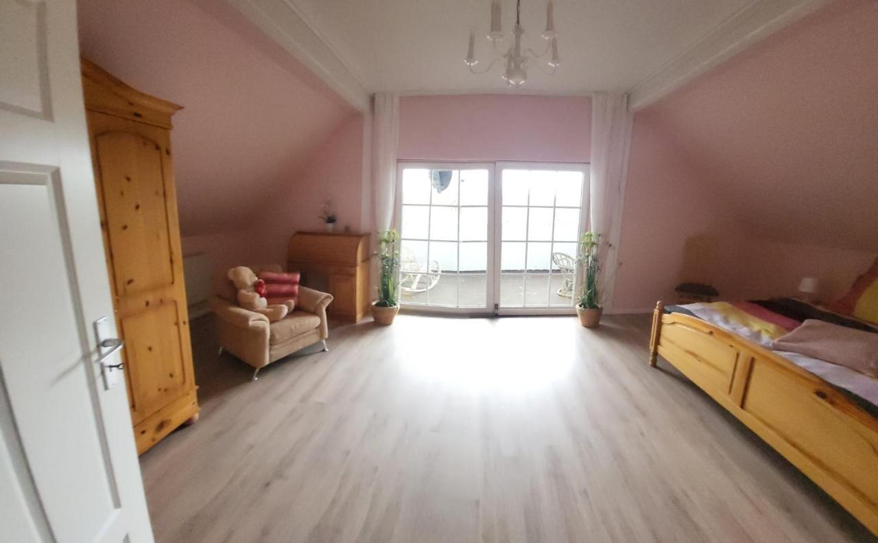 Urlaub Im Blauen Haus Appartement Sehestedt  Buitenkant foto